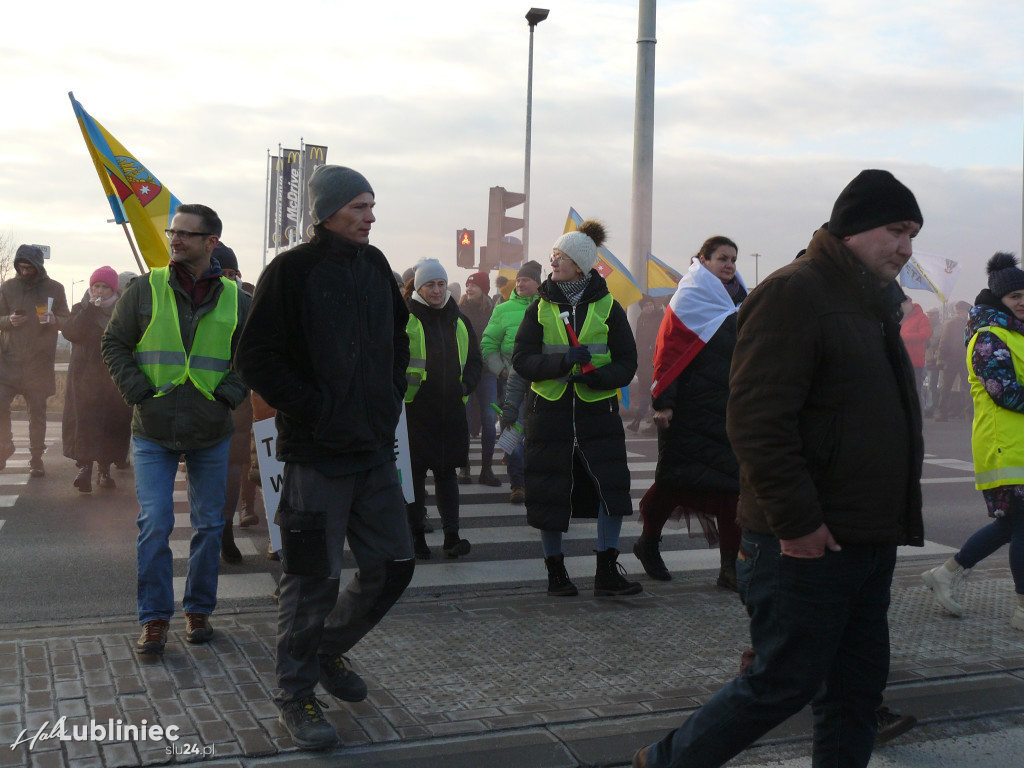 Lubliniec. Protest w sprawie S11 na DK 11