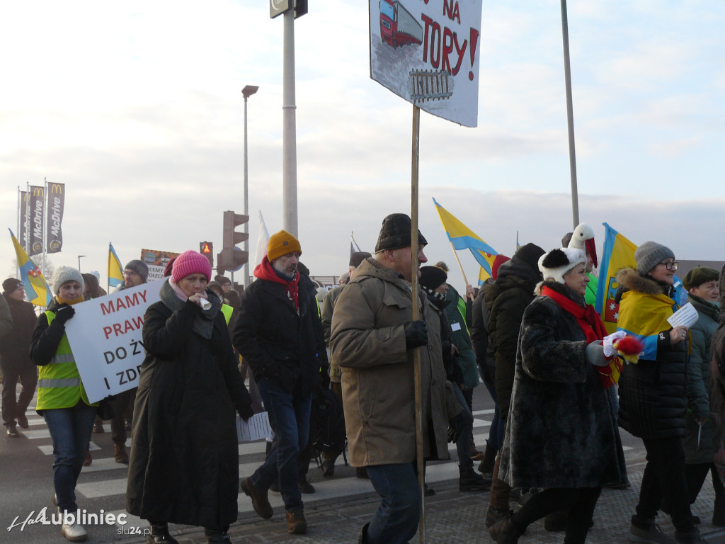 Lubliniec. Protest w sprawie S11 na DK 11