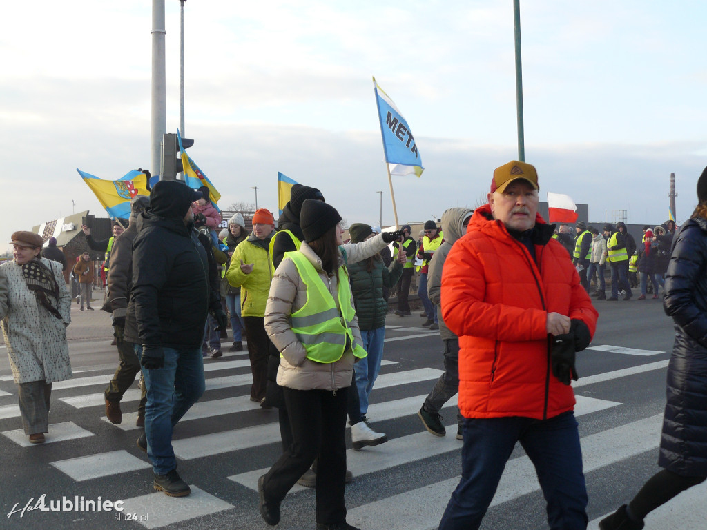 Lubliniec. Protest w sprawie S11 na DK 11