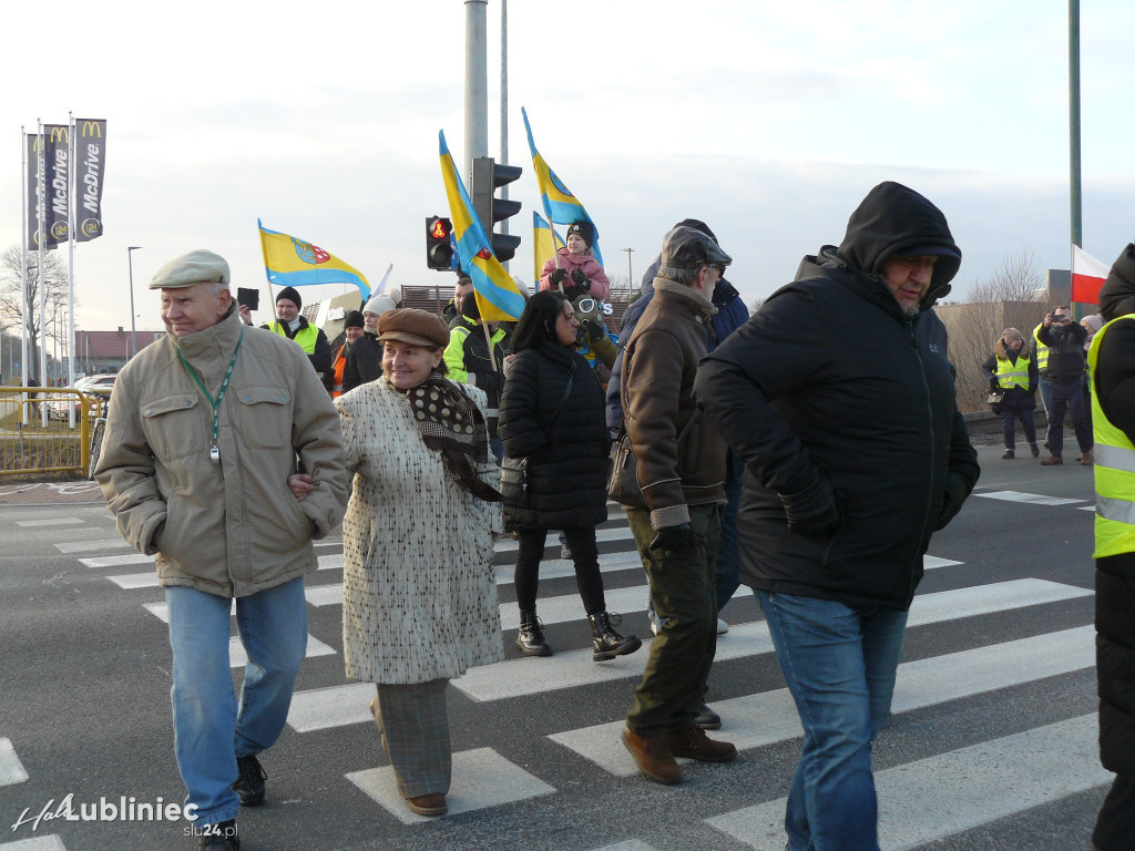 Lubliniec. Protest w sprawie S11 na DK 11