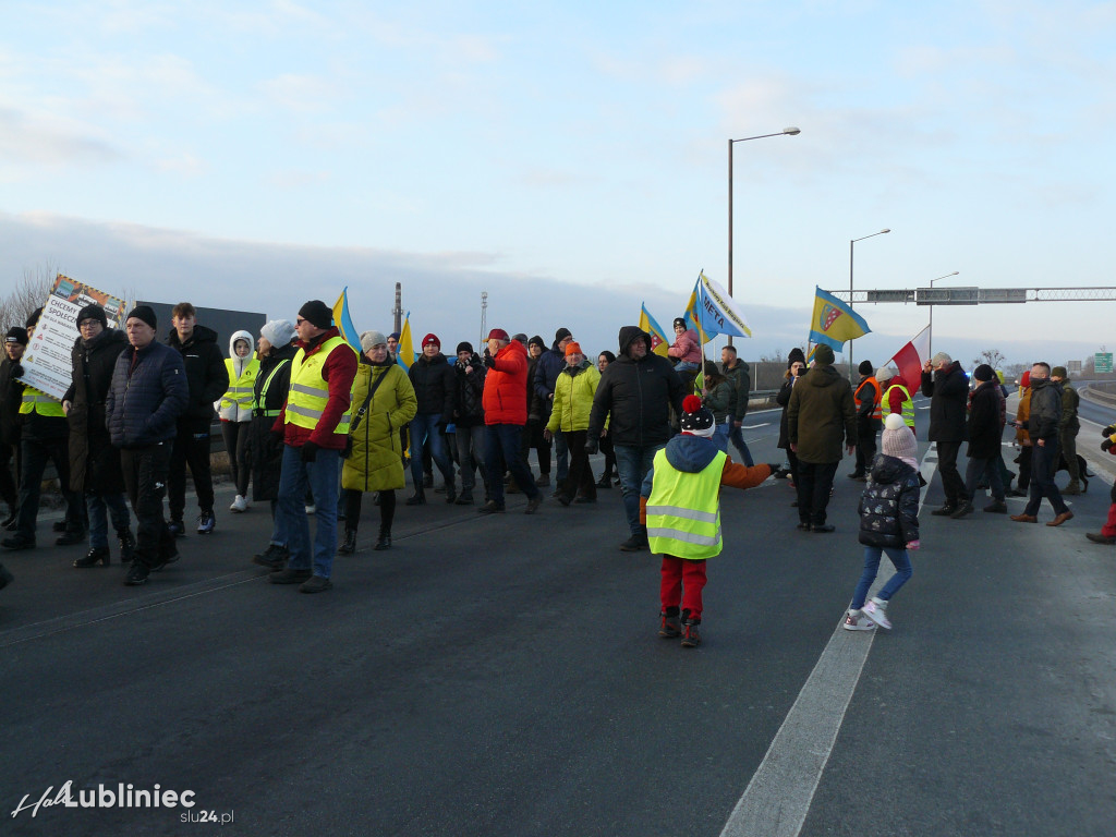 Lubliniec. Protest w sprawie S11 na DK 11