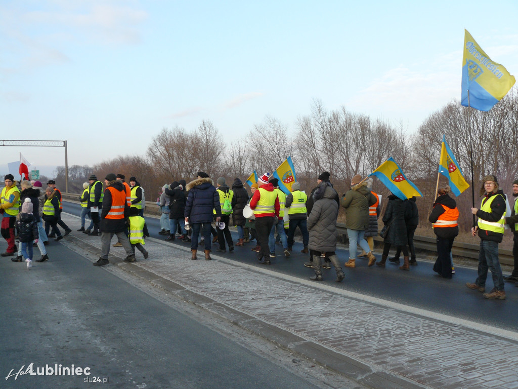 Lubliniec. Protest w sprawie S11 na DK 11