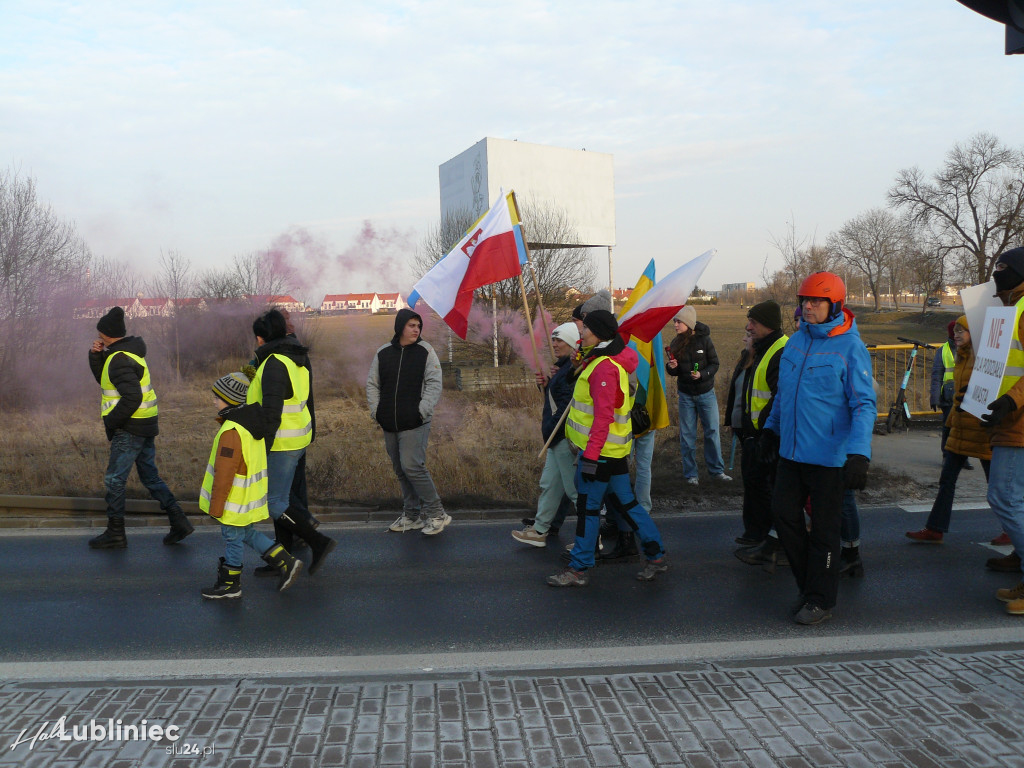 Lubliniec. Protest w sprawie S11 na DK 11