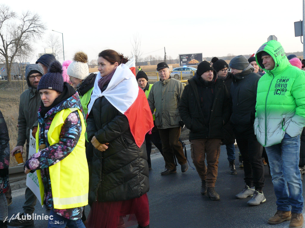 Lubliniec. Protest w sprawie S11 na DK 11