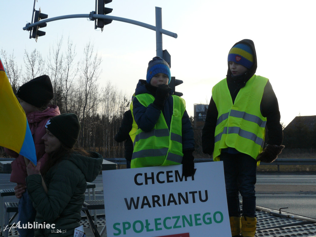 Lubliniec. Protest w sprawie S11 na DK 11