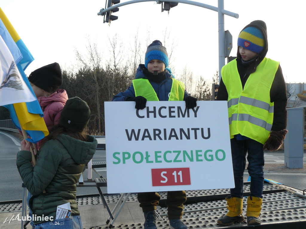 Lubliniec. Protest w sprawie S11 na DK 11