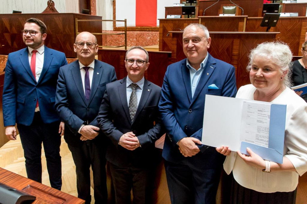 Pieniądze dla Koszęcina i Lisowic