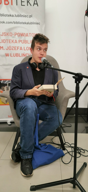 Lubliniec. Literatura w centrum handlowym