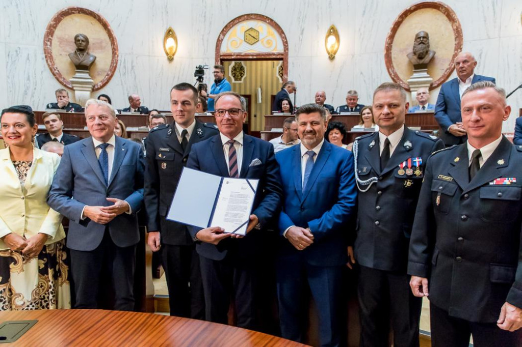 Powiat lubliniecki. Pieniądze na wozy dla druhów