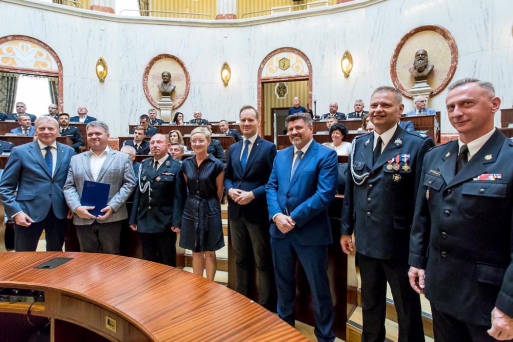 Powiat lubliniecki. Pieniądze na wozy dla druhów