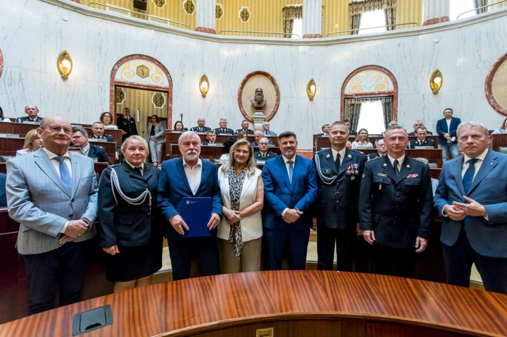 Powiat lubliniecki. Pieniądze na wozy dla druhów