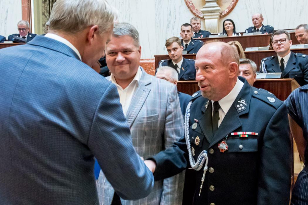 Powiat lubliniecki. Pieniądze na wozy dla druhów