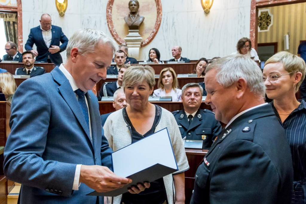 Powiat lubliniecki. Pieniądze na wozy dla druhów