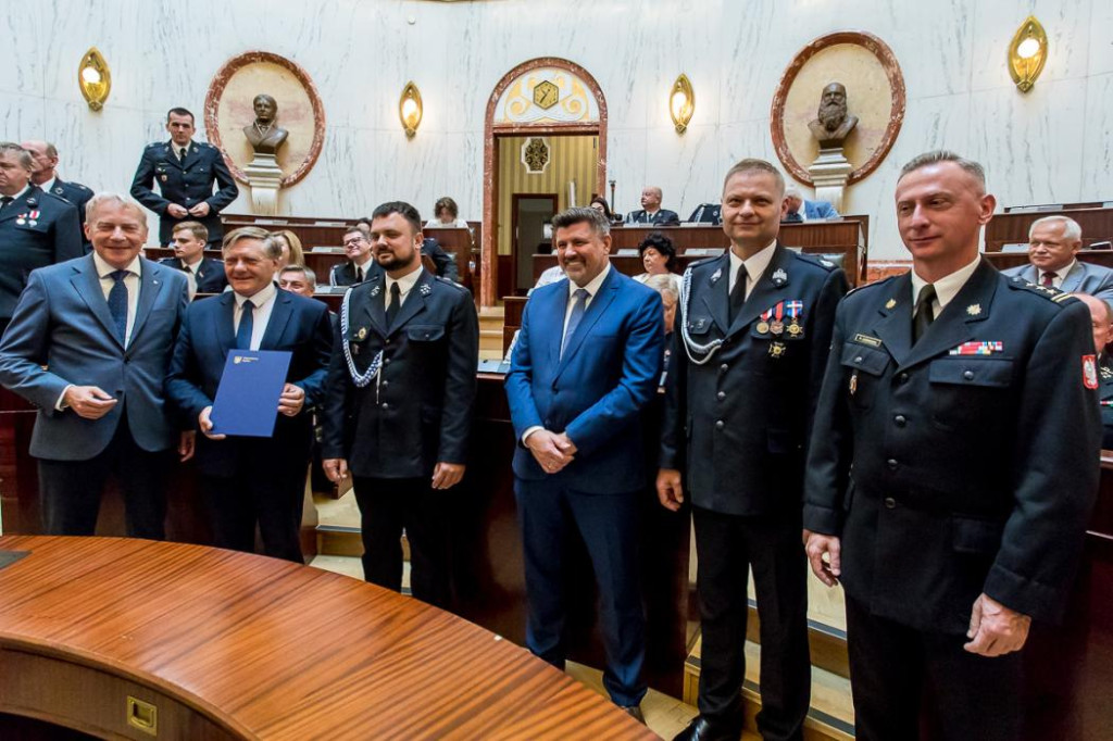 Powiat lubliniecki. Pieniądze na wozy dla druhów