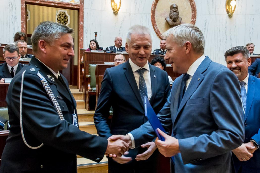 Powiat lubliniecki. Pieniądze na wozy dla druhów