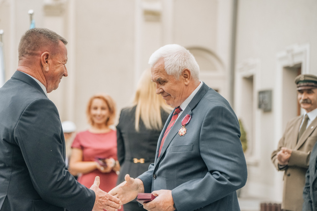 Lubliniec. Odznaczeni działacze i przyjaciele Mety
