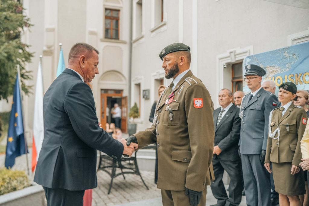 Lubliniec. Odznaczeni działacze i przyjaciele Mety