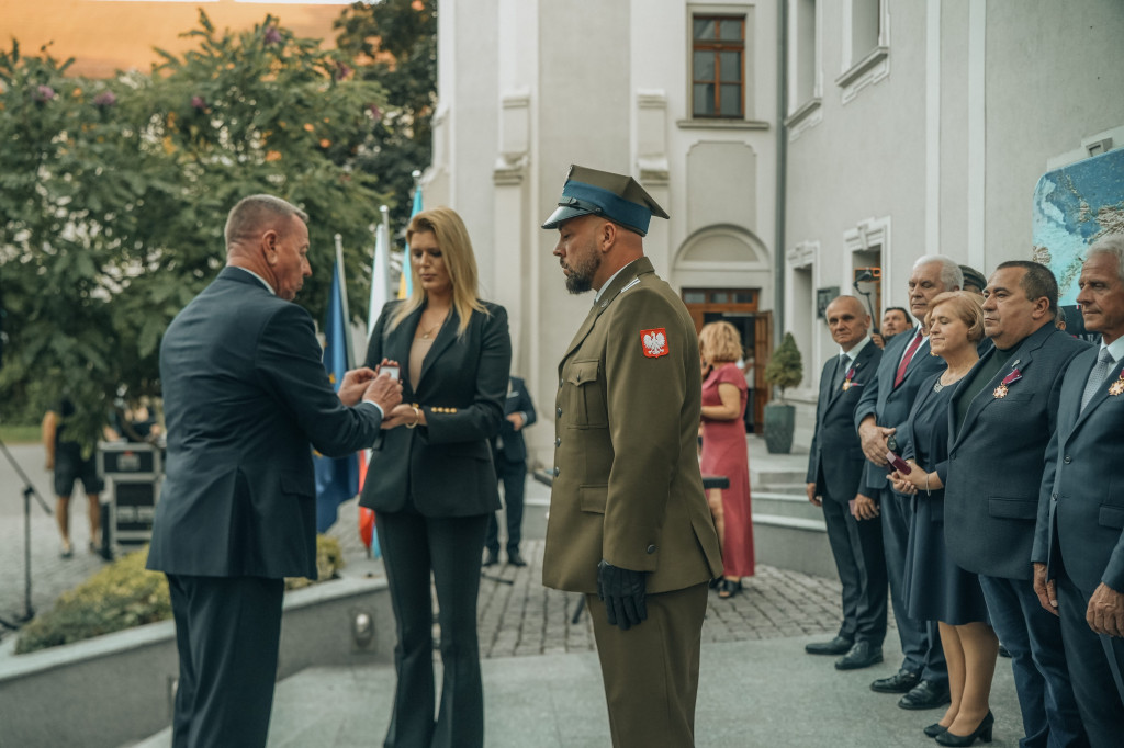 Lubliniec. Odznaczeni działacze i przyjaciele Mety