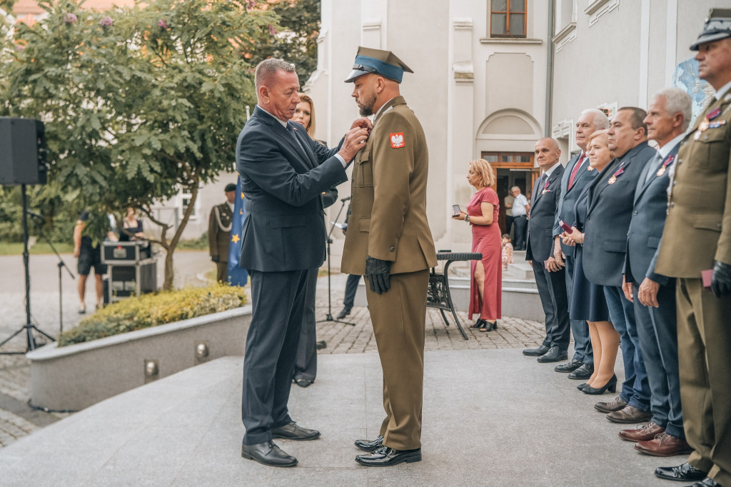 Lubliniec. Odznaczeni działacze i przyjaciele Mety