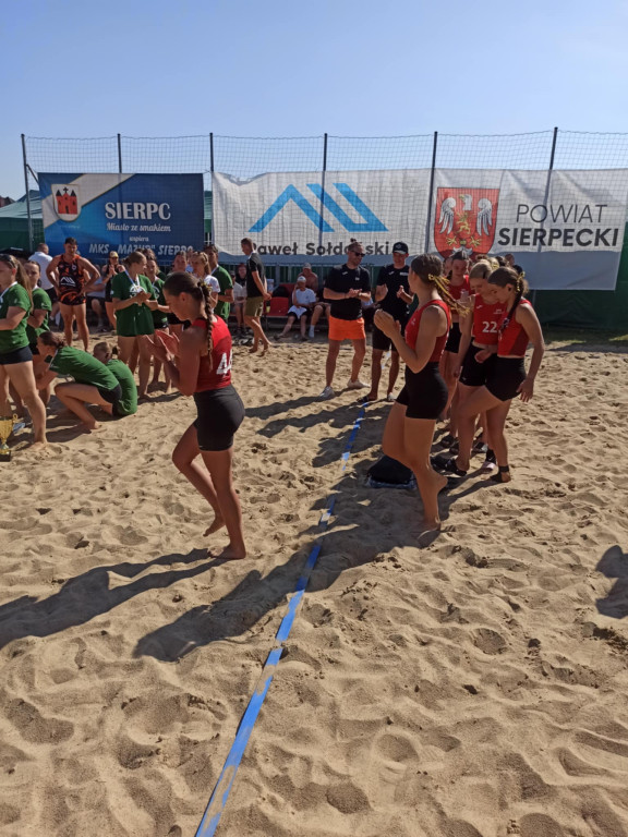 Lubliniec. Silna ekipa piłki ręcznej plażowej