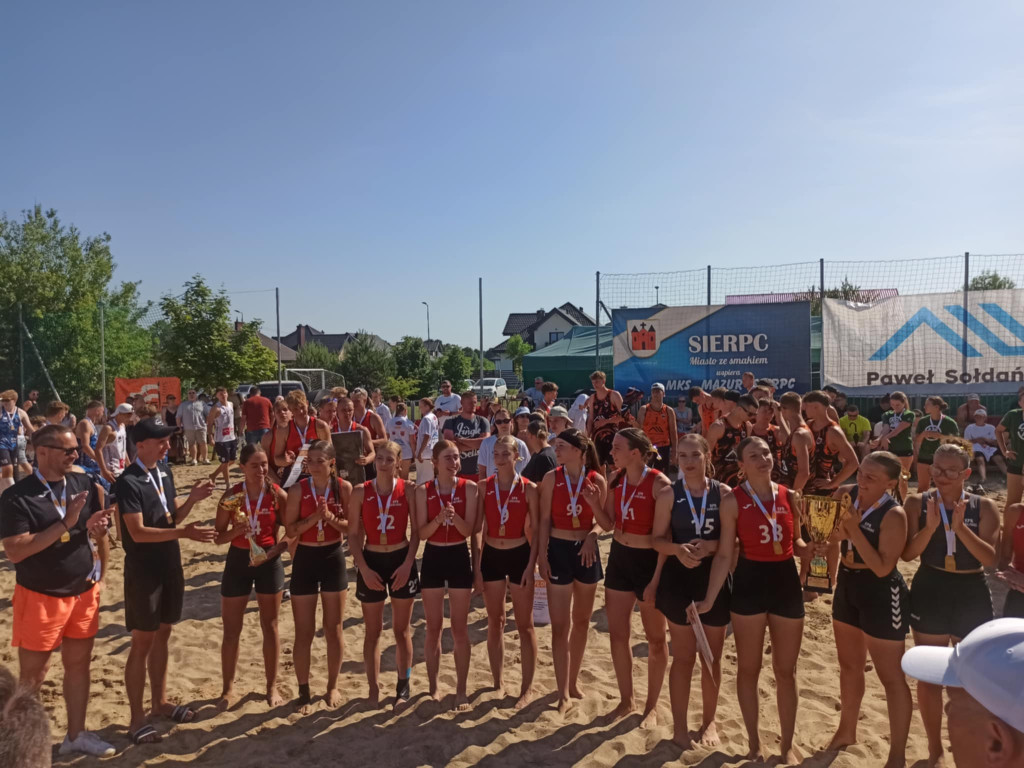 Lubliniec. Silna ekipa piłki ręcznej plażowej