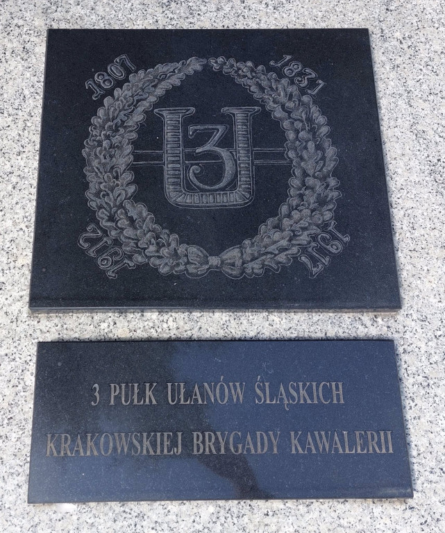 Woźniki. Ułani i wojenna rocznica