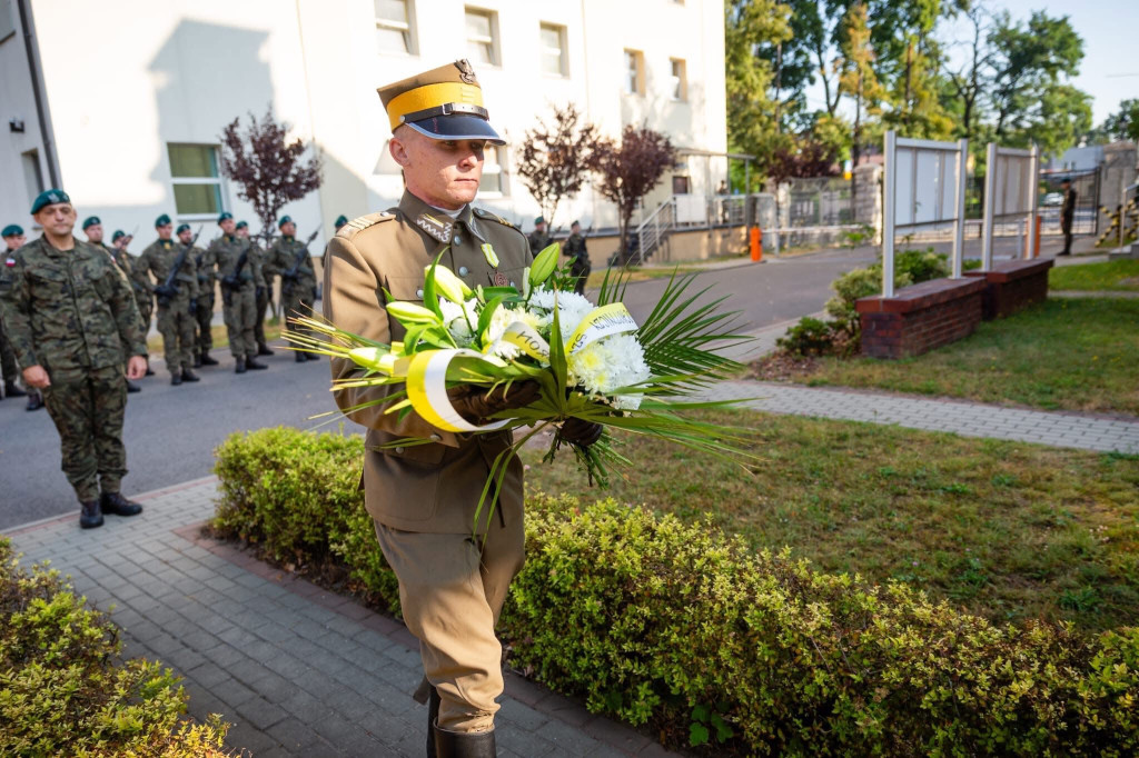 Woźniki. Ułani i wojenna rocznica