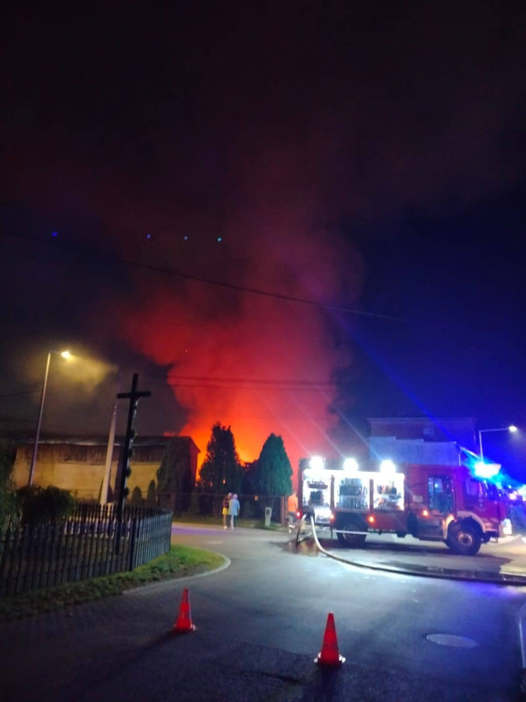 Powiat lubliniecki. Pożar budynków gospodarczych
