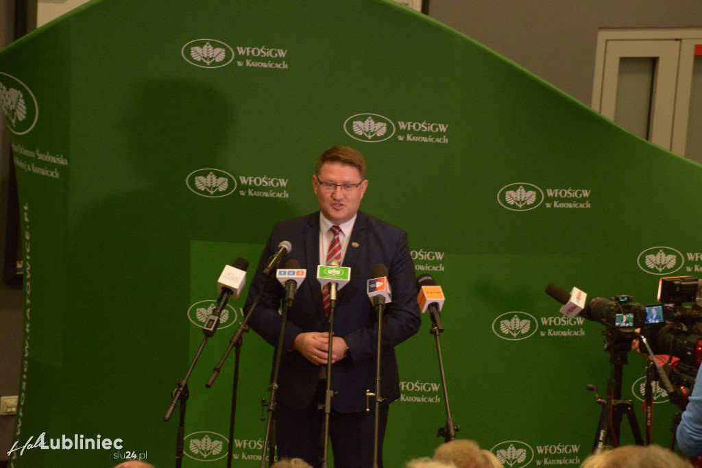 Lubliniec i Lubecko z ekopracowniami pod chmurką