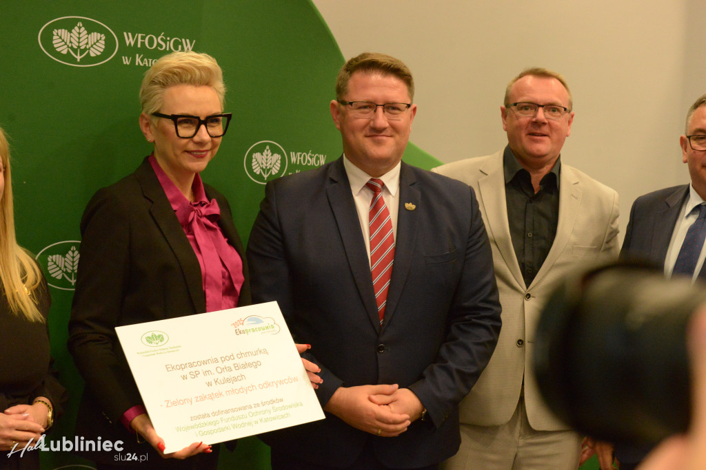 Lubliniec i Lubecko z ekopracowniami pod chmurką