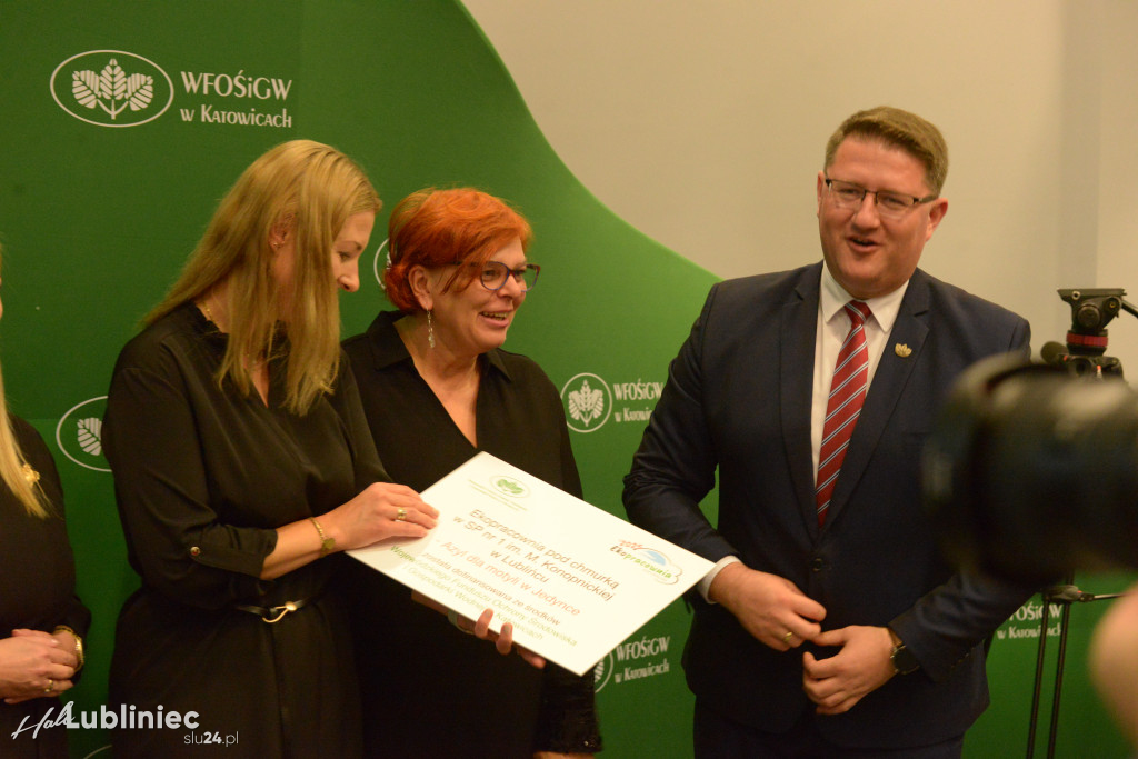 Lubliniec i Lubecko z ekopracowniami pod chmurką