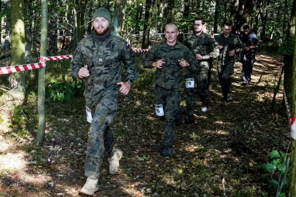 Zobaczcie zdjęcia z biegu „O Nóż Komandosa”