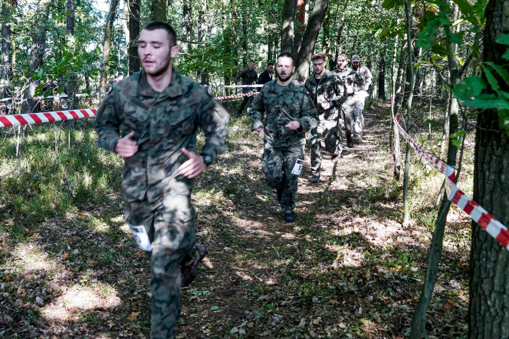 Zobaczcie zdjęcia z biegu „O Nóż Komandosa”
