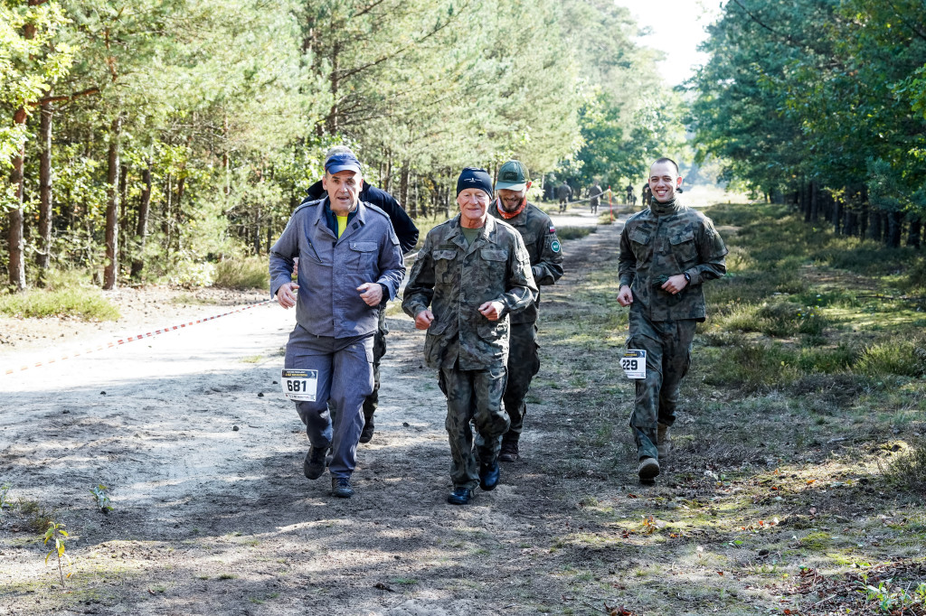 Zobaczcie zdjęcia z biegu „O Nóż Komandosa”