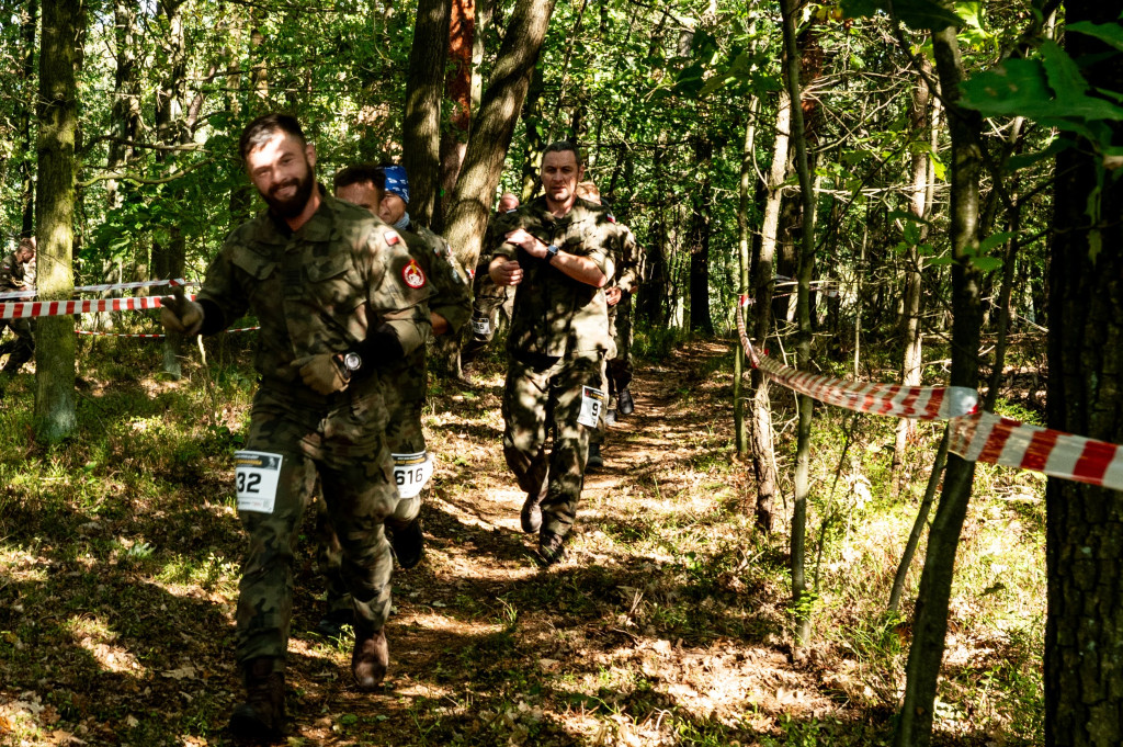Zobaczcie zdjęcia z biegu „O Nóż Komandosa”