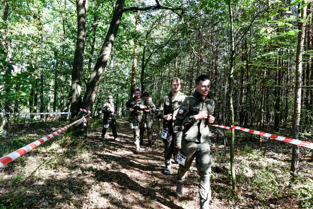 Zobaczcie zdjęcia z biegu „O Nóż Komandosa”