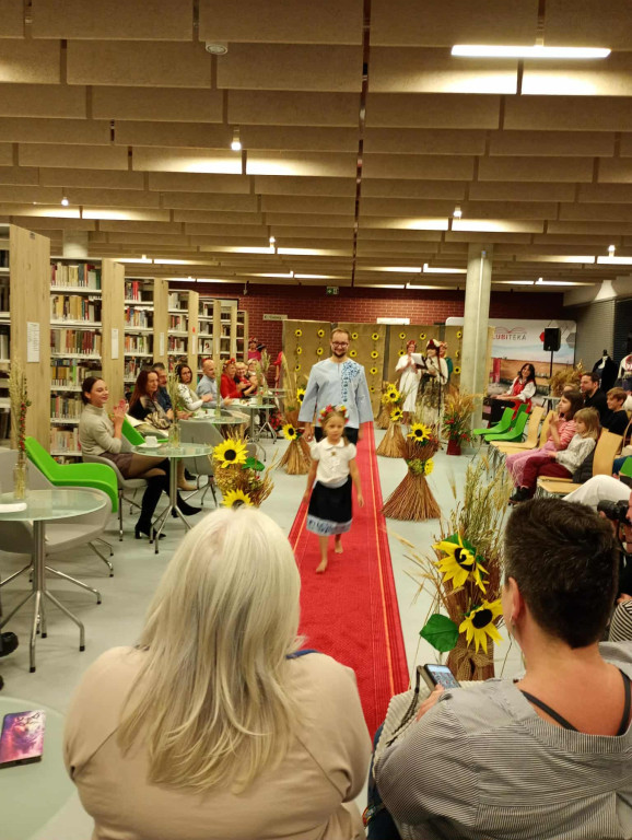 Lubliniec. Spotkanie bibliotekarzy ze Śląska i niezwykła noc