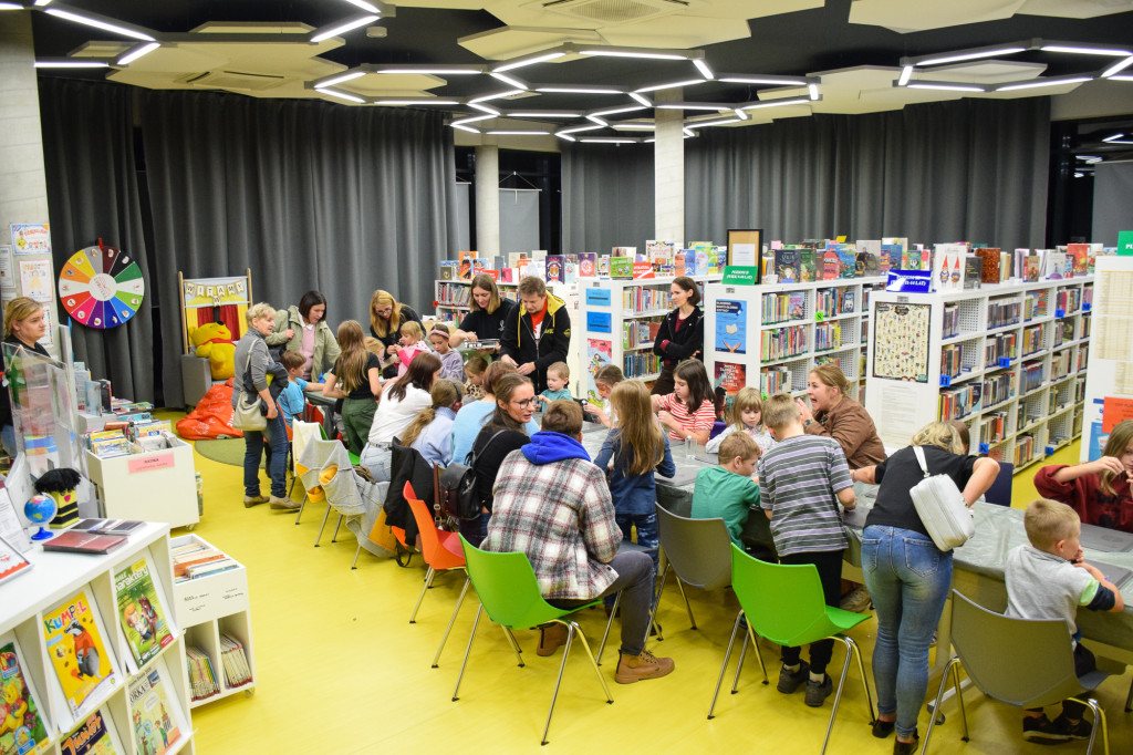Lubliniec. Spotkanie bibliotekarzy ze Śląska i niezwykła noc
