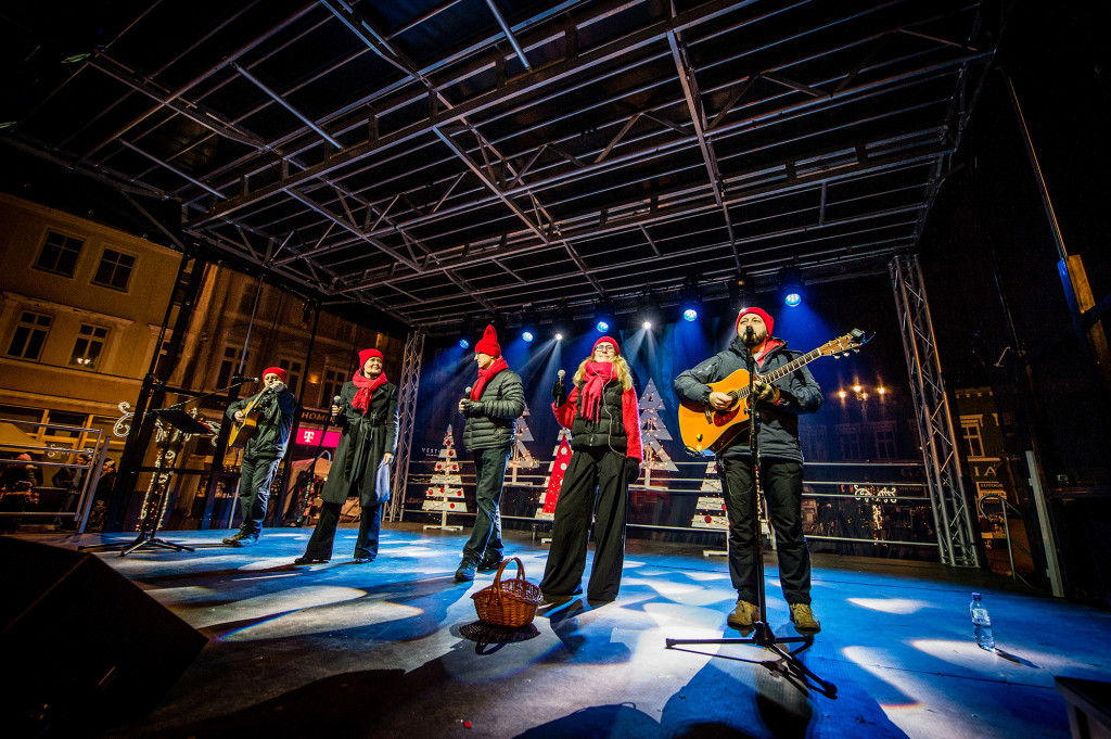 Jarmark Świąteczny i Pogotowie Mikołajkowe