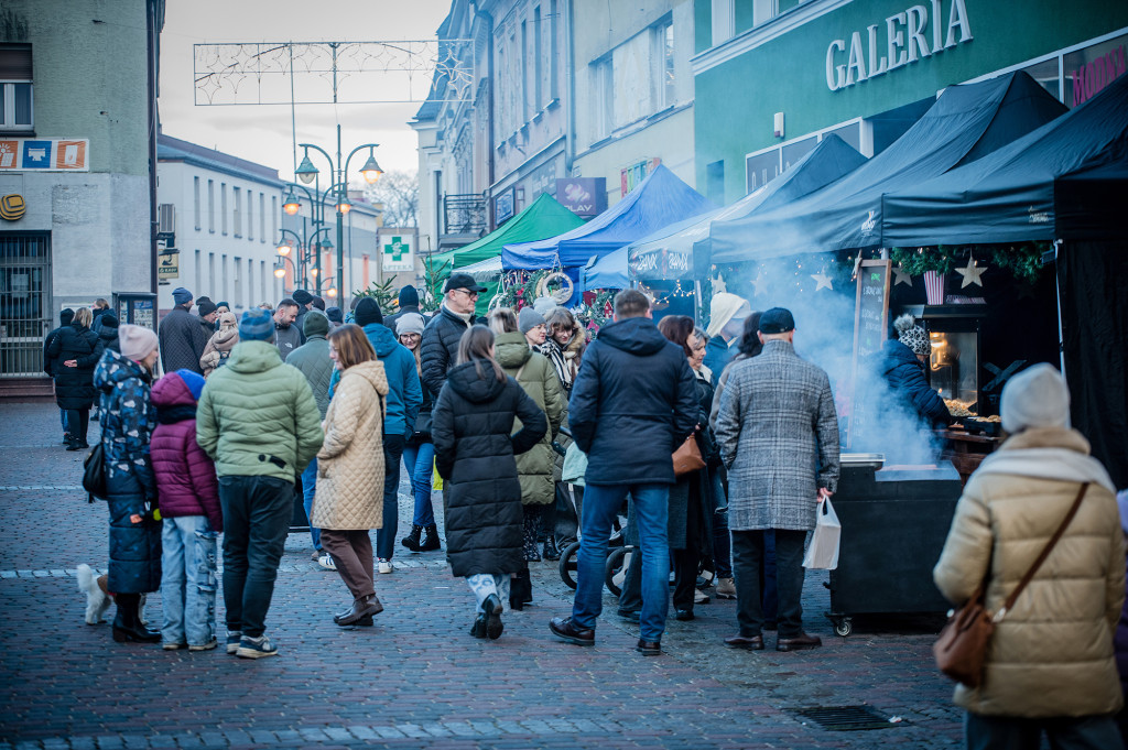 Jarmark Świąteczny i Pogotowie Mikołajkowe