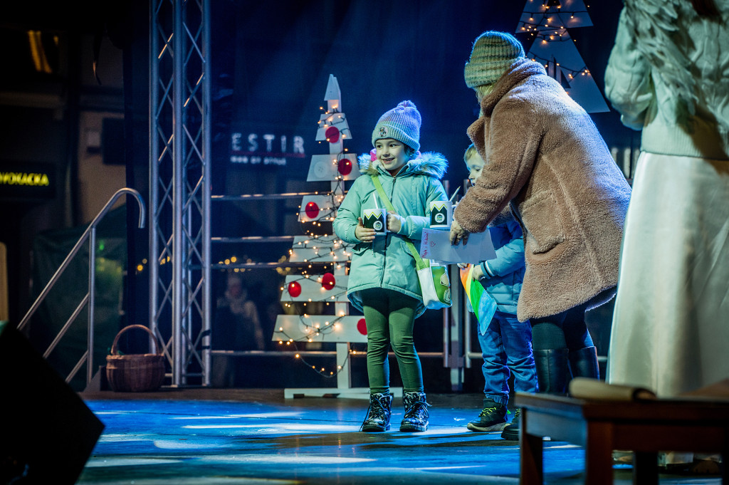 Jarmark Świąteczny i Pogotowie Mikołajkowe