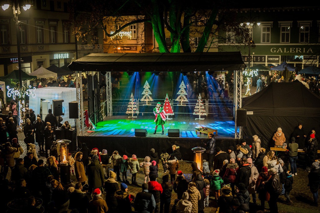 Jarmark Świąteczny i Pogotowie Mikołajkowe