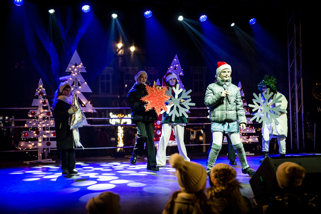 Jarmark Świąteczny i Pogotowie Mikołajkowe