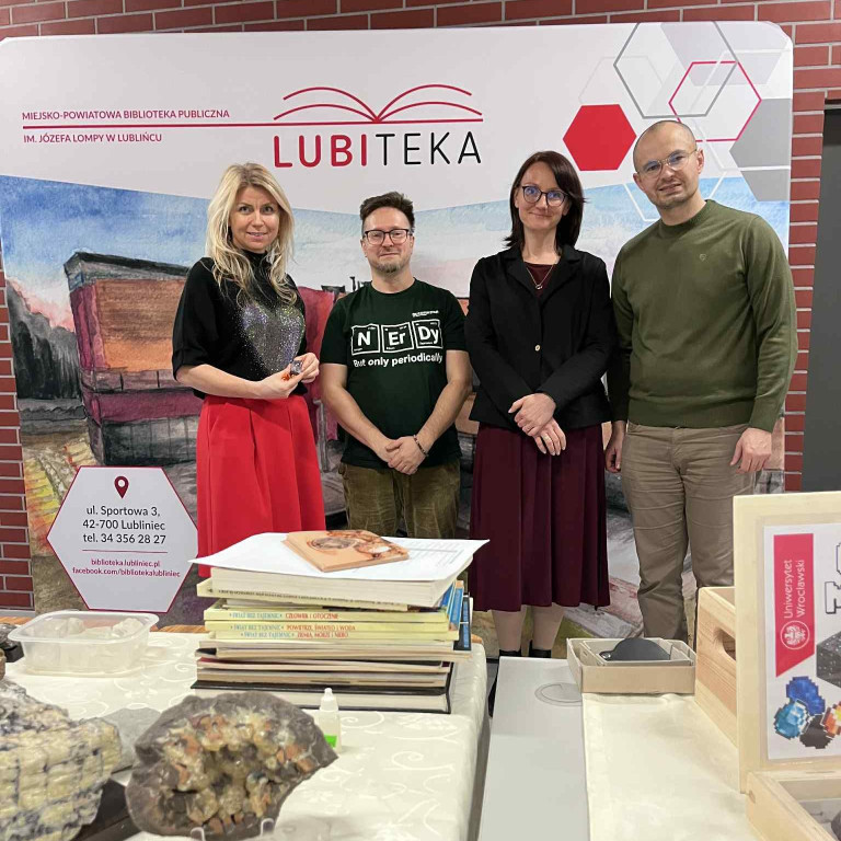 Kalcyt z Lubszy, goethyt z Bruśka, piryt z...