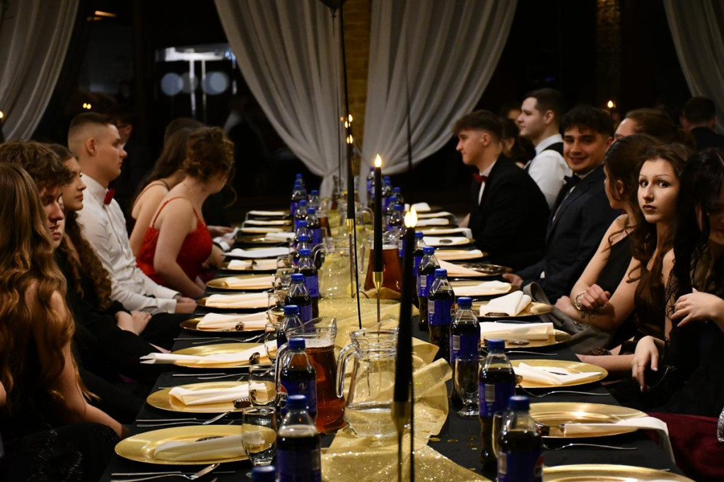 Lubliniec. Kochcice. Poloneza czas zacząć. Tak się bawi Mickiewicz