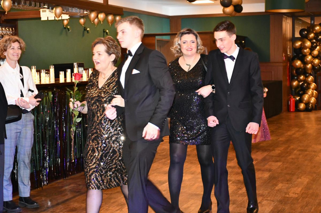 Lubliniec. Kochcice. Poloneza czas zacząć. Tak się bawi Mickiewicz