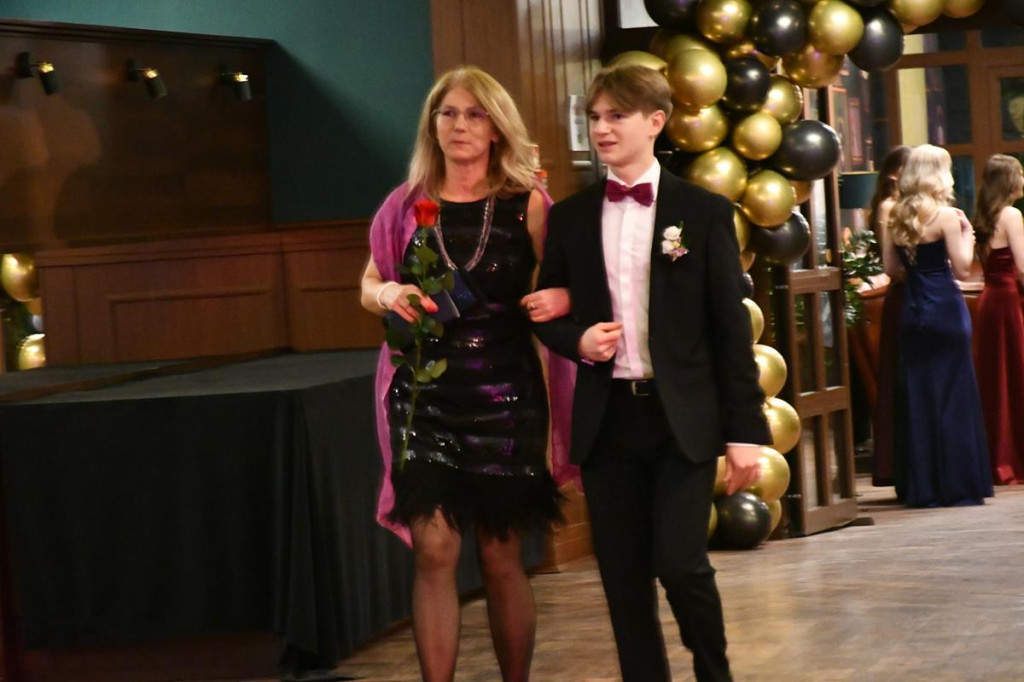 Lubliniec. Kochcice. Poloneza czas zacząć. Tak się bawi Mickiewicz