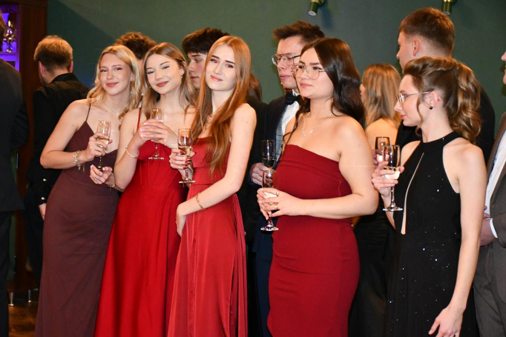 Lubliniec. Kochcice. Poloneza czas zacząć. Tak się bawi Mickiewicz