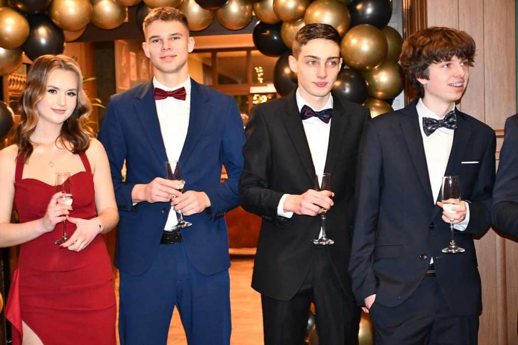 Lubliniec. Kochcice. Poloneza czas zacząć. Tak się bawi Mickiewicz