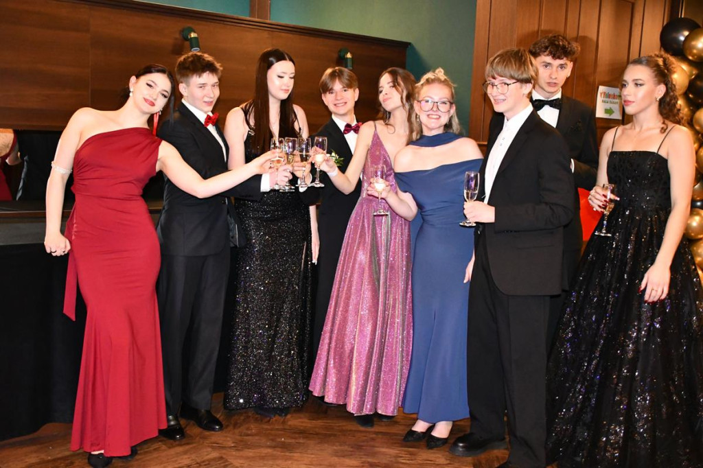 Lubliniec. Kochcice. Poloneza czas zacząć. Tak się bawi Mickiewicz